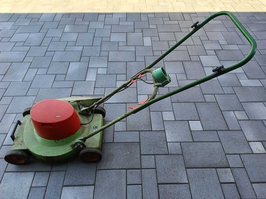 Kosiarka elektryczna z bocznym wyrzutem Brill 40 cm