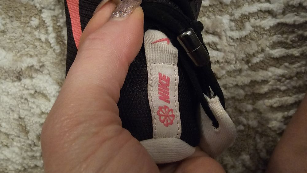 Adidasy nike r. 37,5. 27,5 cm