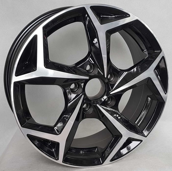 Alufelgi 16 Dacia Duster 2 Felgi aluminiowe 5x114,3 ET 50 66,1 bez PC!