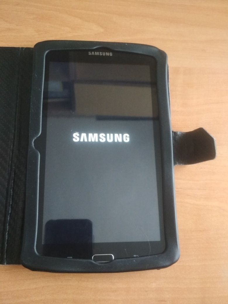 Samsung Galaxy Tab 3 Lite (SM-T113)