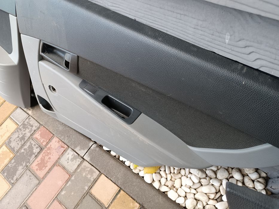 Продам карти дверей приора 4 штуки 2500гр