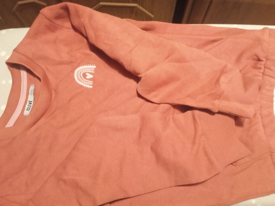 Dres dziewczecy 110/116 nowy