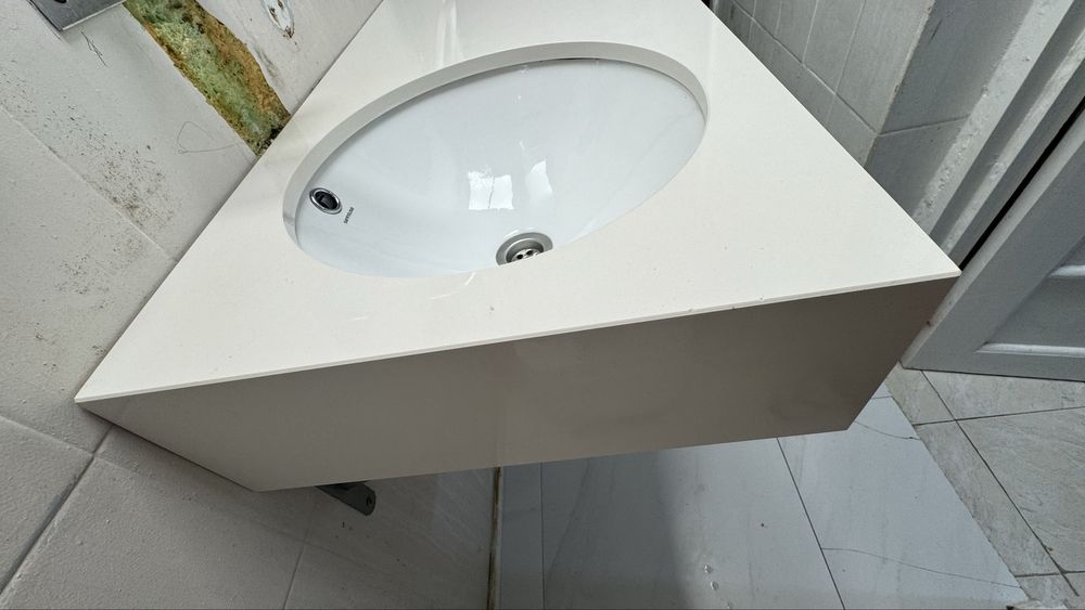 Lavarorio casa de banho