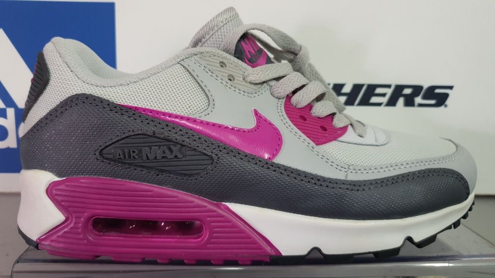 Nike Air Max 90 - 37,38,39,40