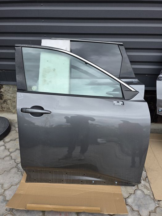 Двері Nissan Rogue T33