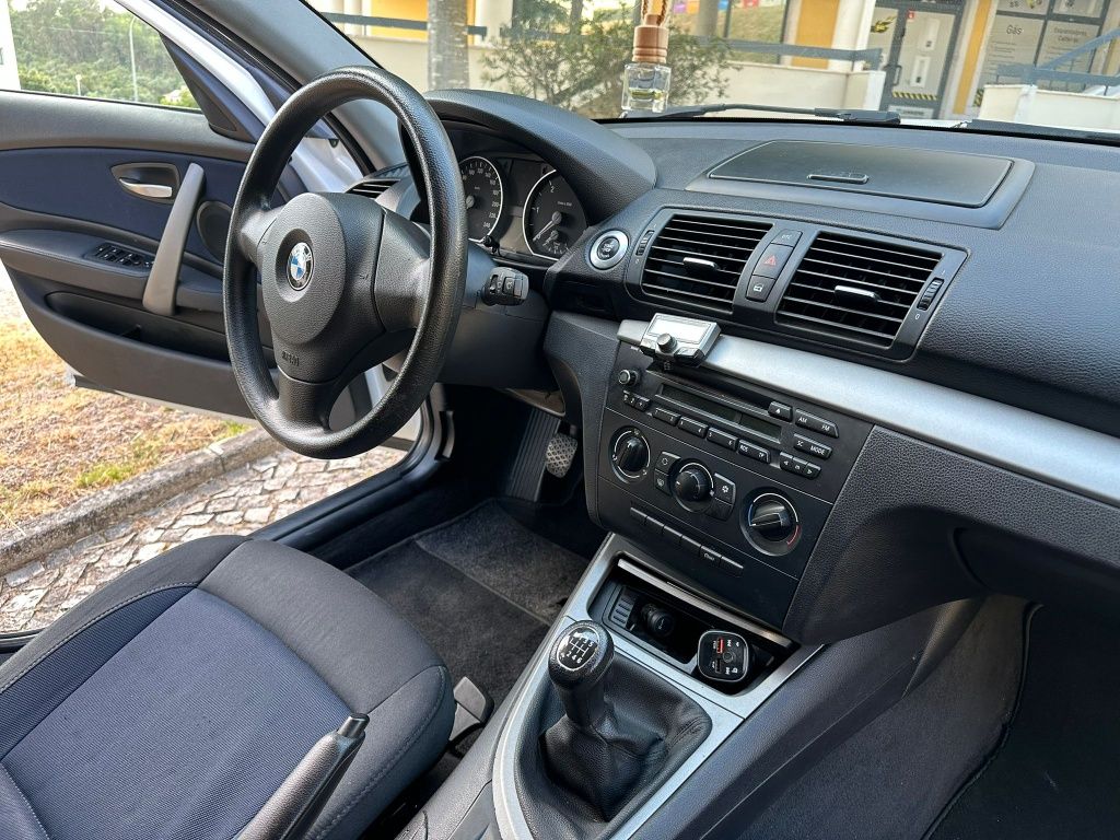 BMW serie 1 116D 115cv 5P