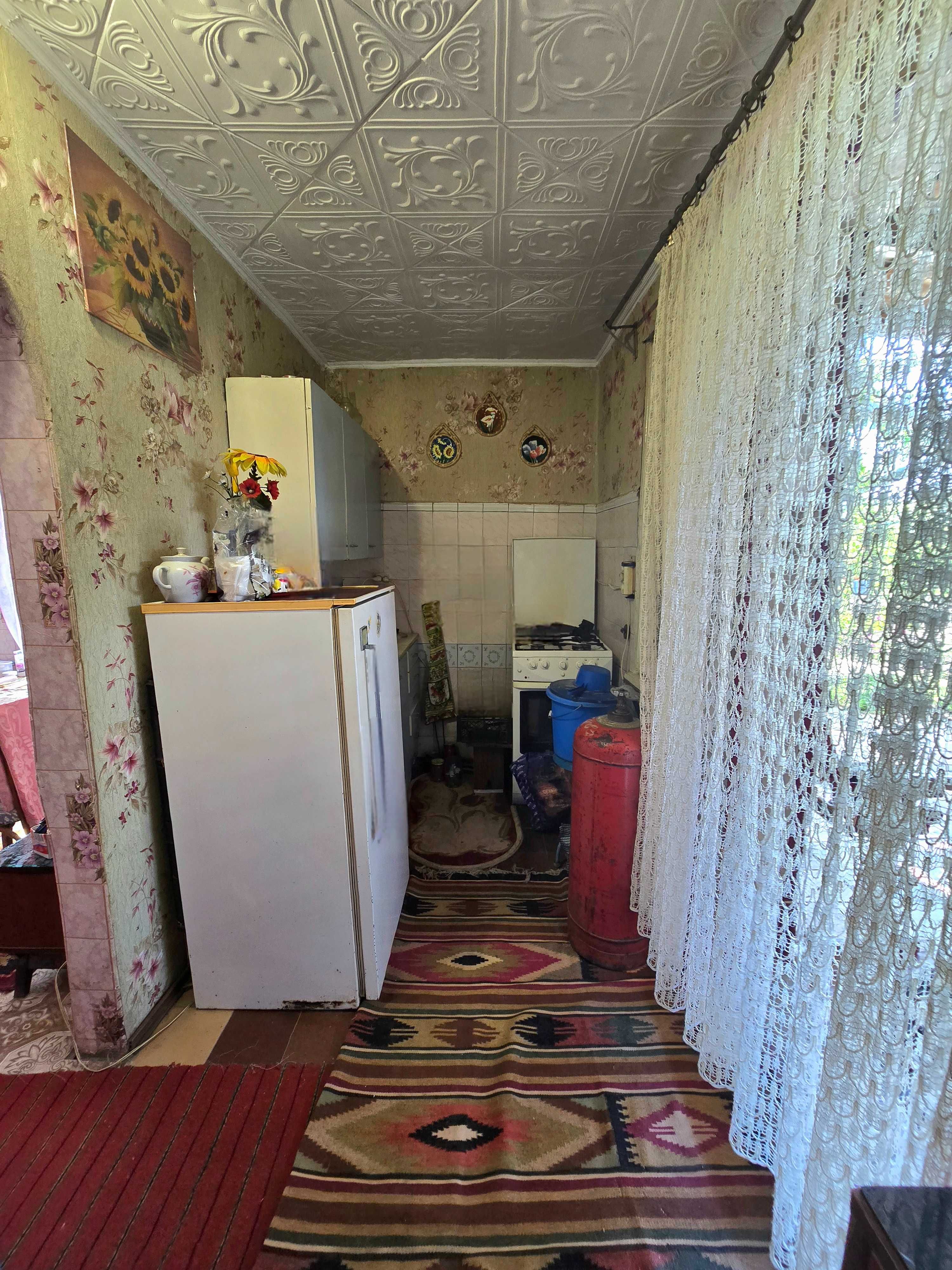 Продаж дачі в с.Черкас поруч з лісом