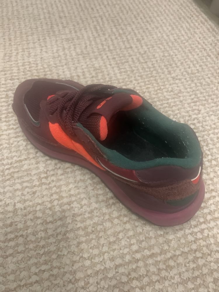 Кросівки New Balance, на 37-37,5 р