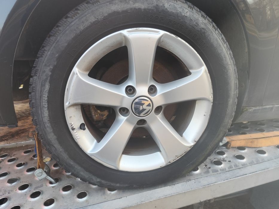 Alufelgi 5x112 16" VW Golf V Passat B5 B6 Touran Audi A3 8P