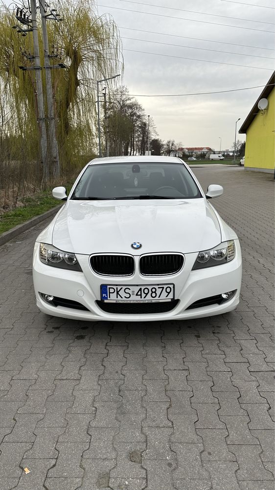 BMW E91 2.0 benzyna 2010r 125tys km dlugie oc i przeglad ZADBANA!