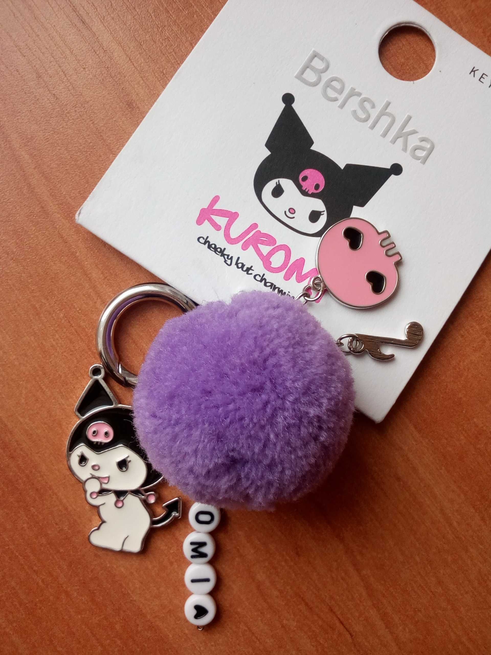 brelok Kuromi Bershka oryginał nowy My Melody Sanrio moda młodzieżowa
