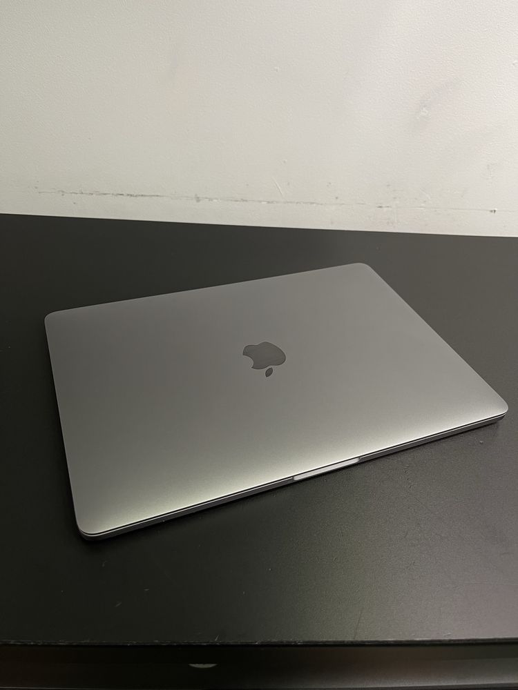 Vendo Macbook pro 2017