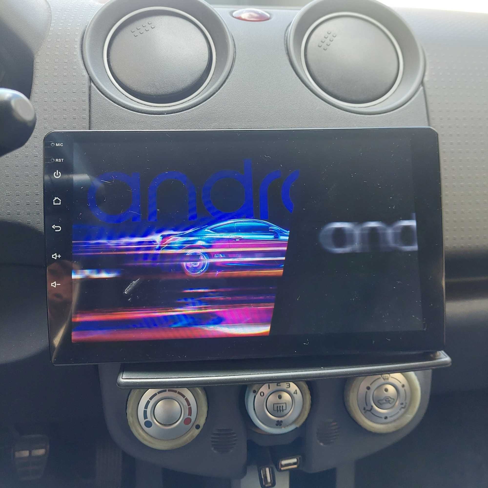 Rádio Android para carro.