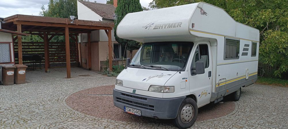 Kamper Fiat Ducato. zabudowa Hymer z alkową