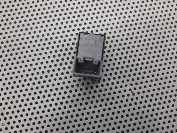 Comando / botão / interruptor vidros trás esquerdo SKODA Octavia II Br