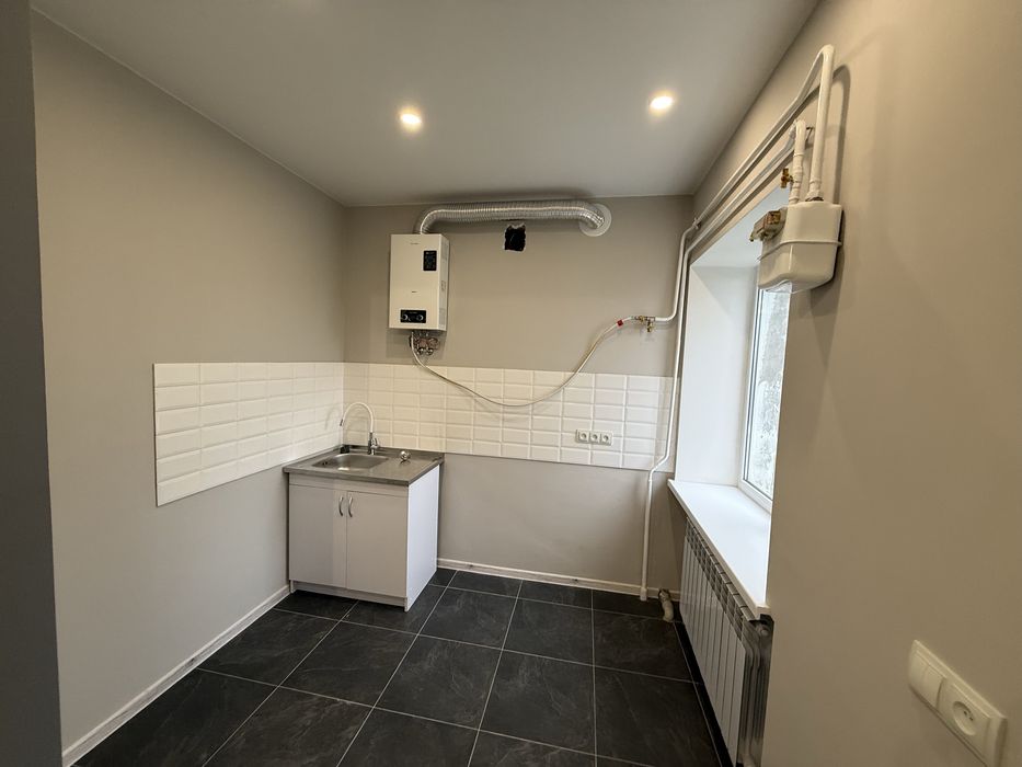 Продаю стильную видувую 1-ку Яхт Клуб