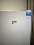 Морозильна камера Beko RFNM200E20W