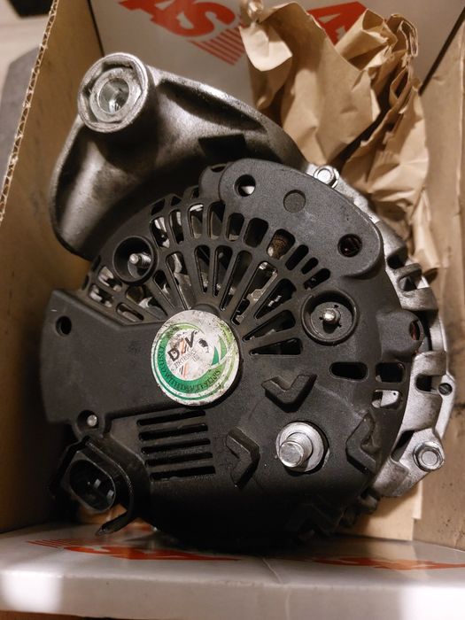 Alternator używany.
