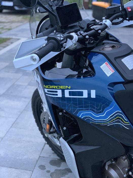 Husqvarna Norden 901 Expedition - jak nowy!
