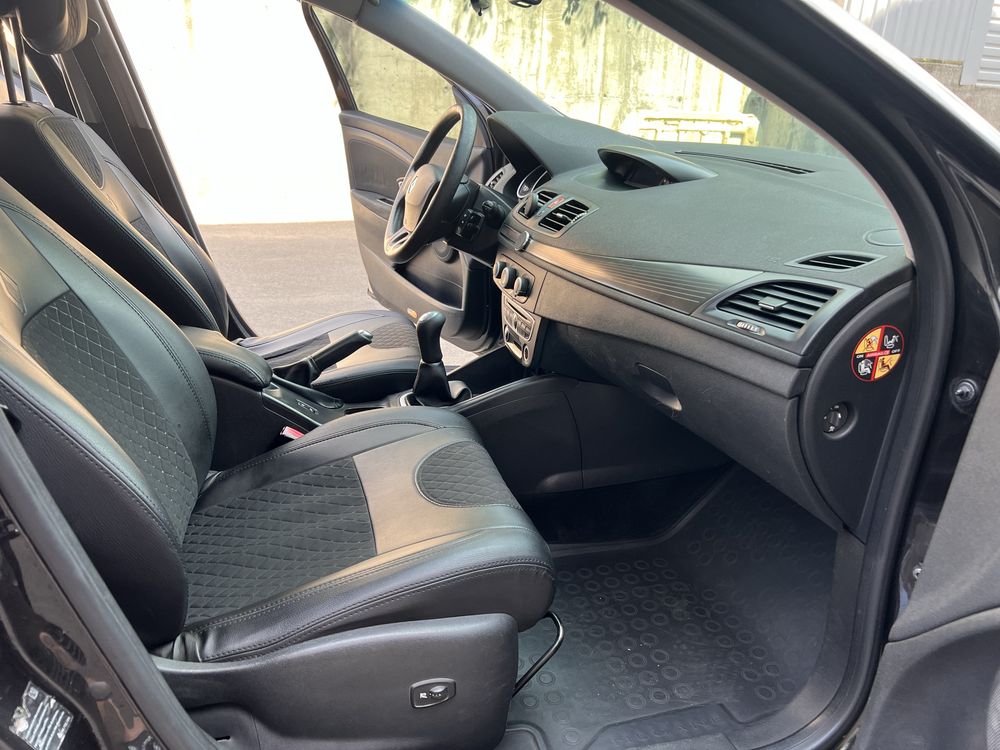 Renault Megane 3 2009 год 1.5 Дизель k9k