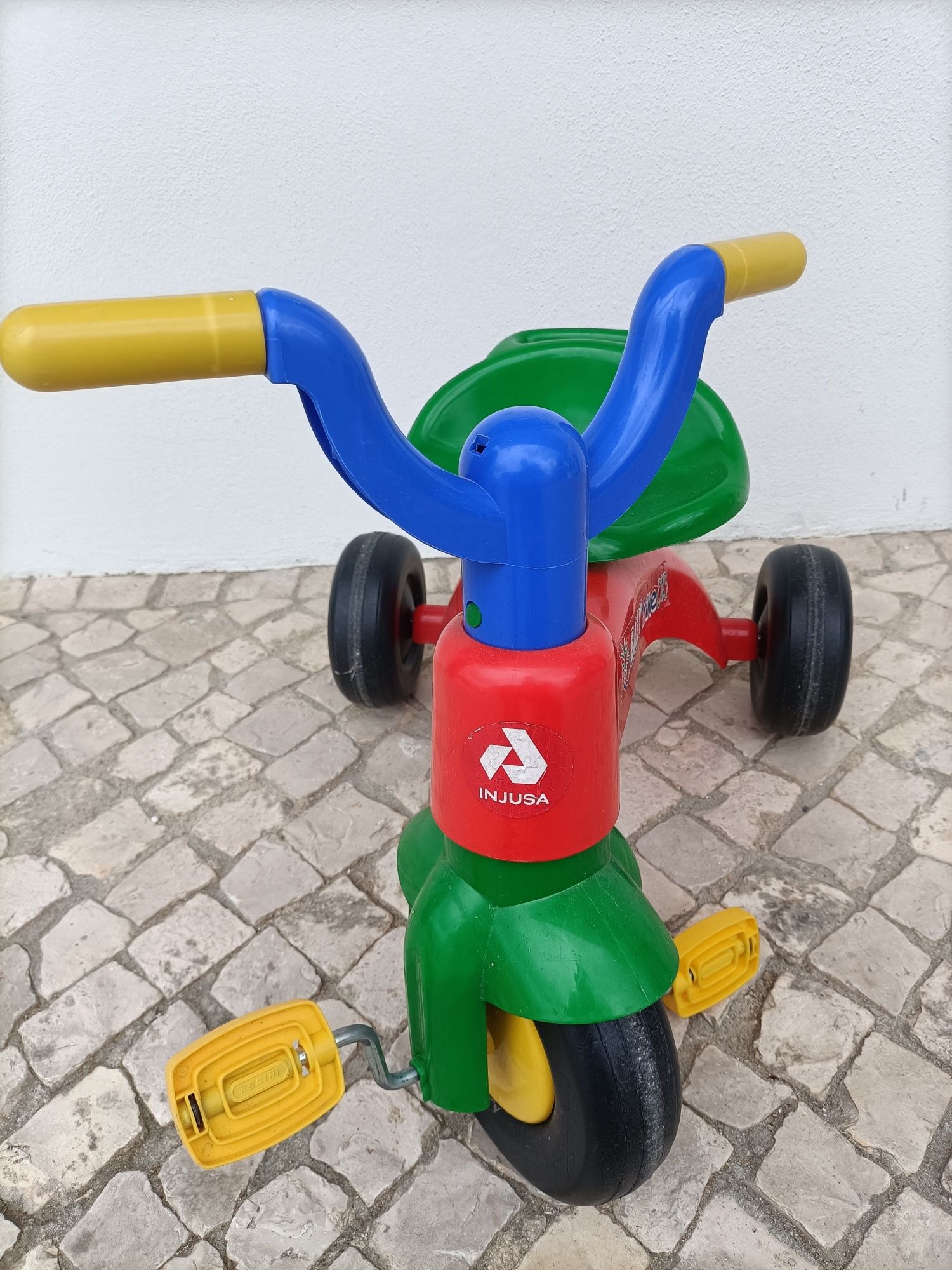 Triciclo Injusa baby Trike