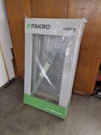 Okno Fakro 78x140 PCV + kołnierz