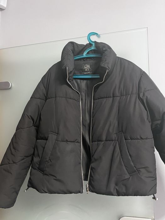 Коротку куртка на м-л