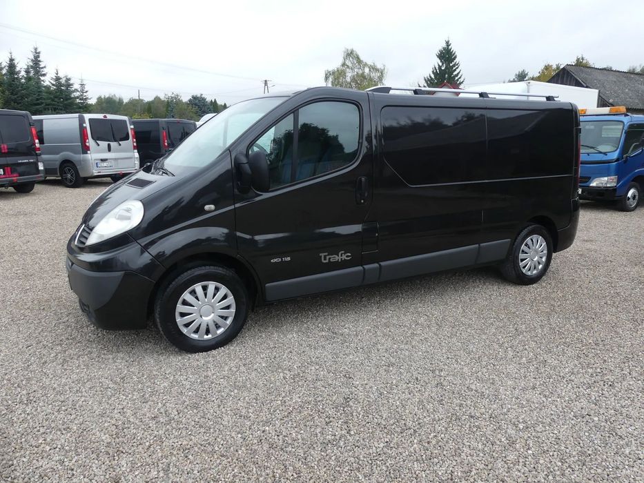 Renault TRAFIC  2.0 dci 115KM*L2H2 Long*Full opcja*Klimatronik*Navigacja*Hak*Zadbany*