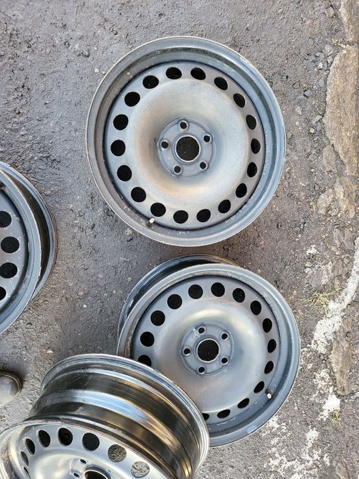 Felgi 17 Vw Tiguan TRoc Passat Sharan Caddy Skoda Seat Audi 5x112 ET38