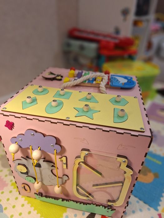 Бізікуб 30*30*30