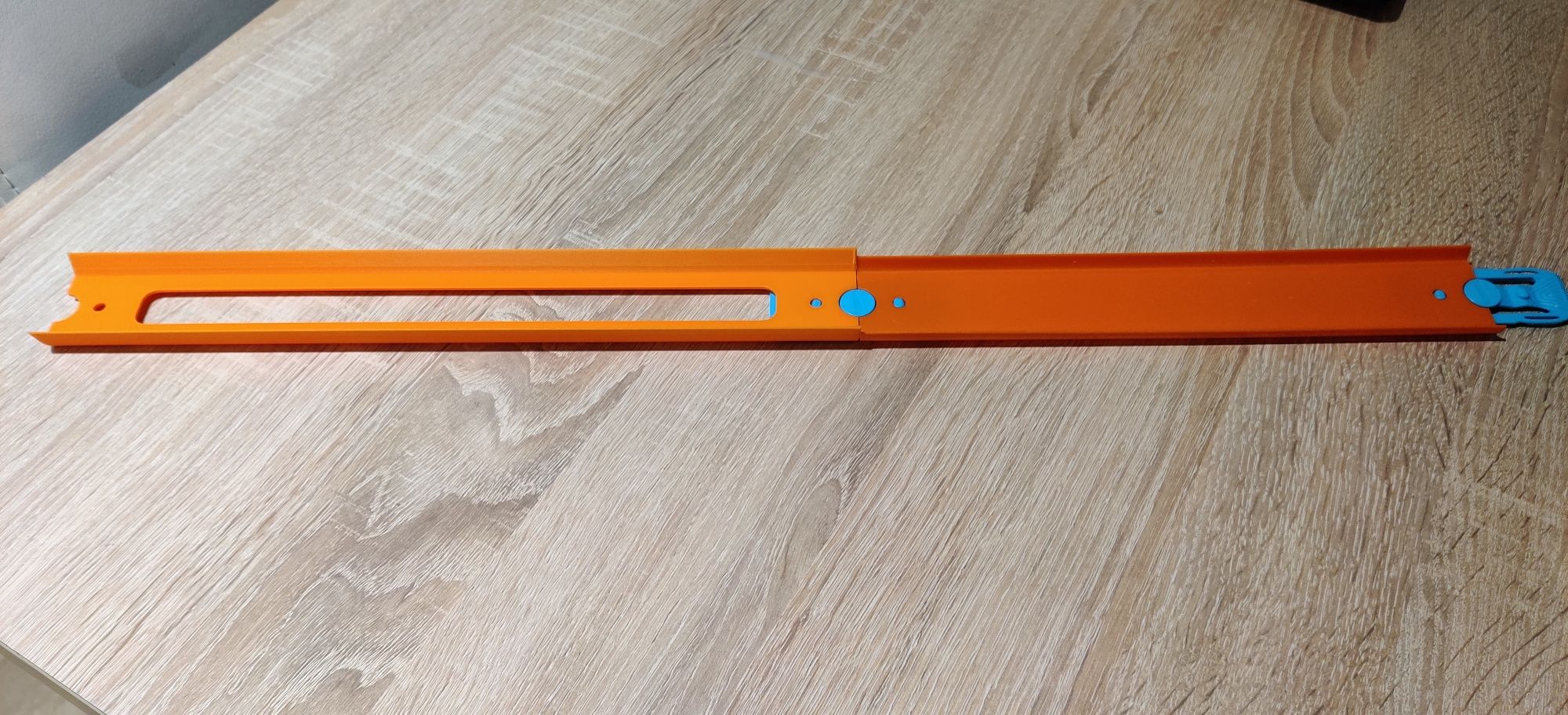 Tor prosty Hot Wheels Track Builder