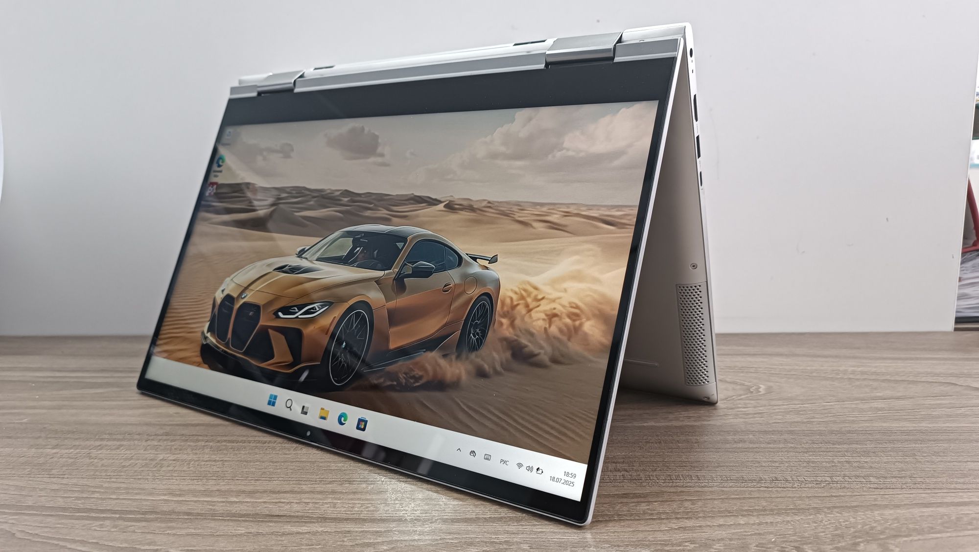 Сенсорный Dell x360 Inspiron 15 / i5-1135G7 / 256GB / 16GB RAM /WIN 11