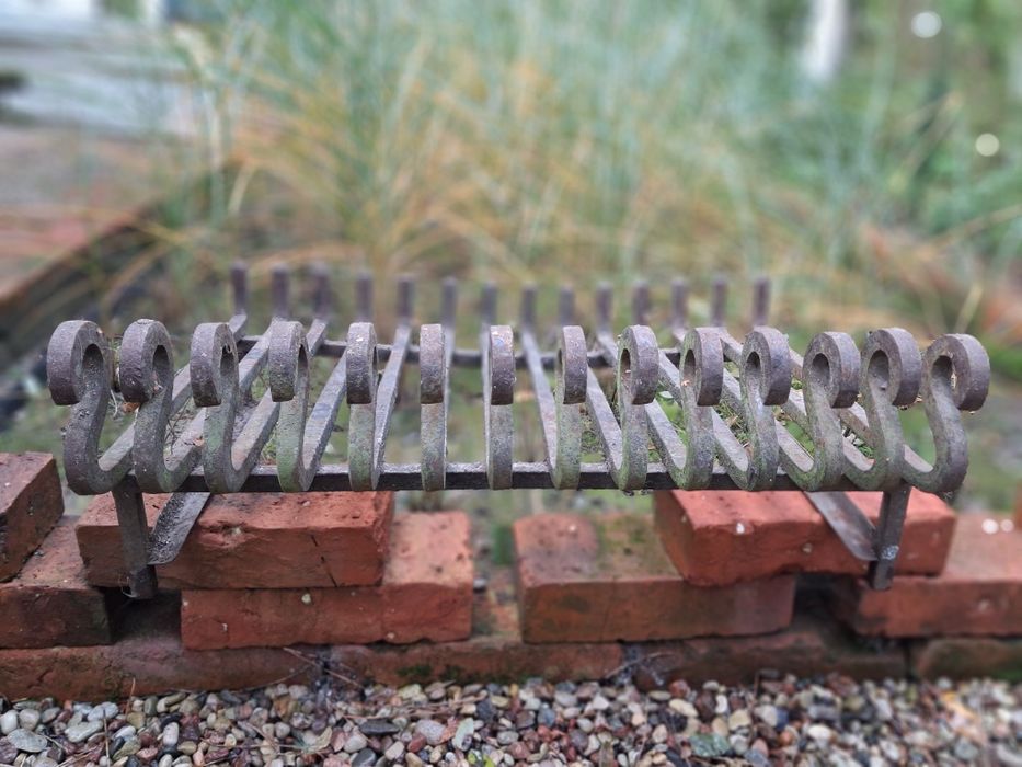 Ruszt  kominkowy / kuty.