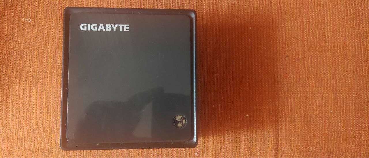 Неттоп Gigabyte Brix (GB-BACE-3000)