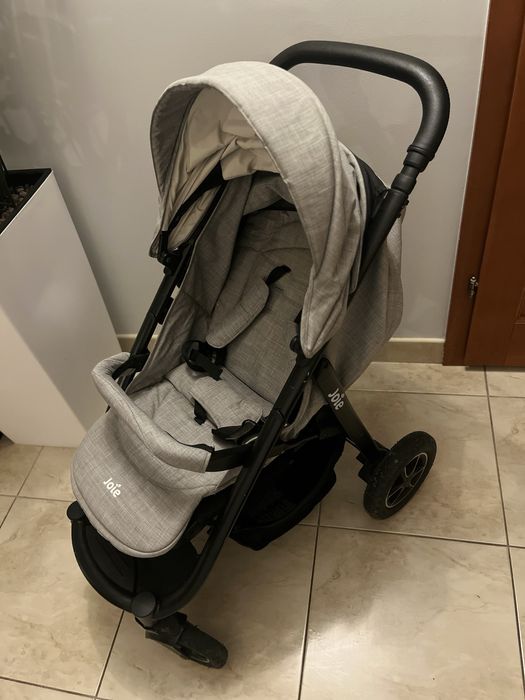 Wózek spacerowy Joie Mytrax Flex w kolorze gray flannel.