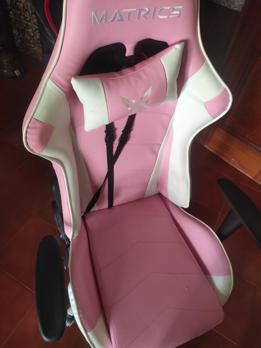 2 Cadeiras Usadas por 20€