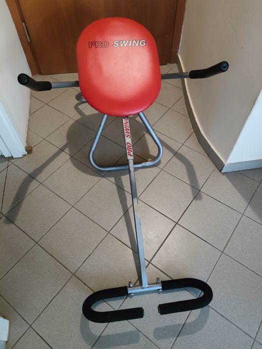 Urządzenie do treningu brzucha.
