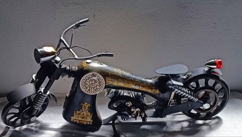 Moto máquina costura