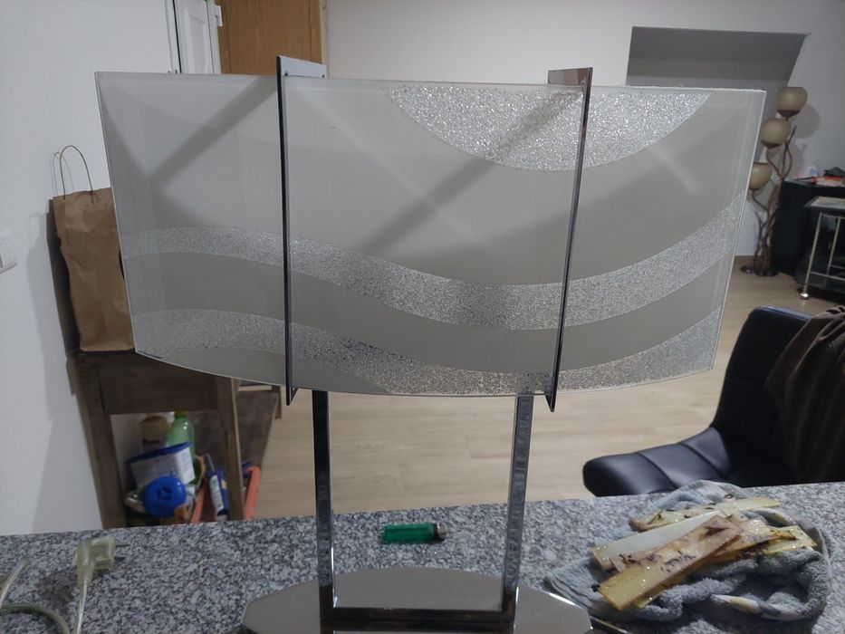 Candeeiro de mesa