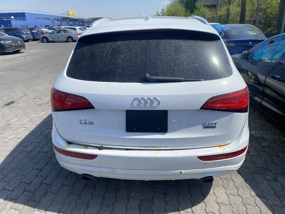 Крило Audi Q5 8R, SQ5 четверть Розборка шрот Ауді Ку5 8Р LS9R