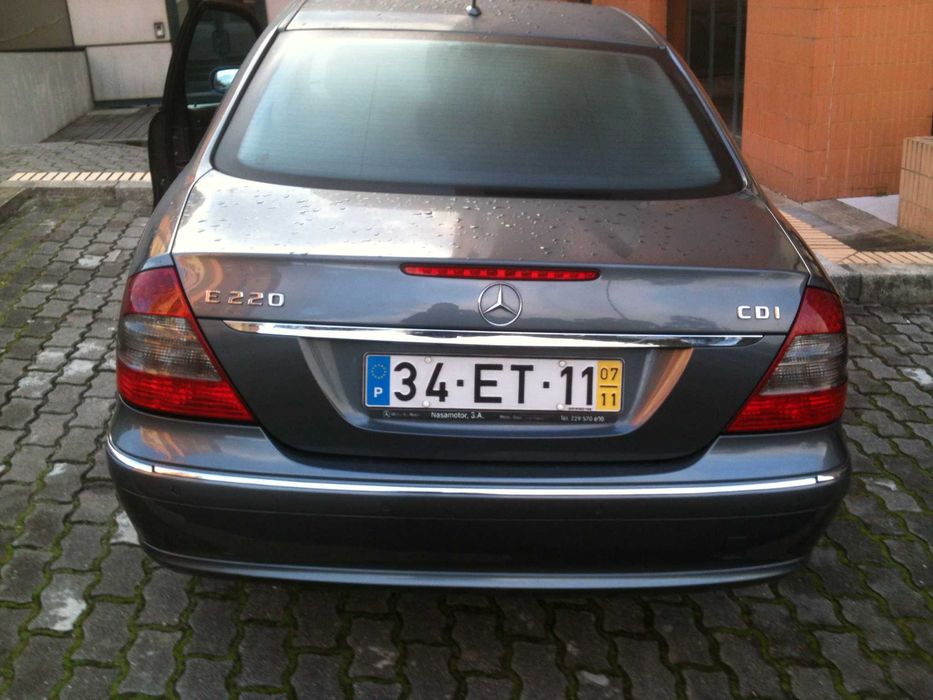 Mercedes E 220 cdi Avantgard Nov2007
