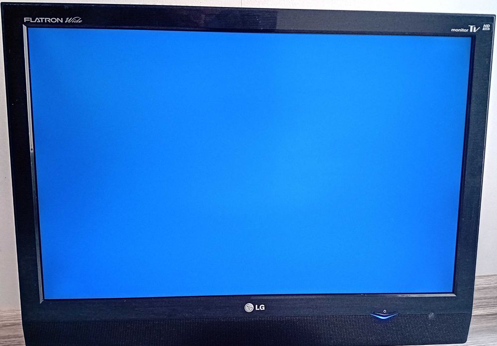 Monitor LG FLATRON M228WA-BZ 22 cale