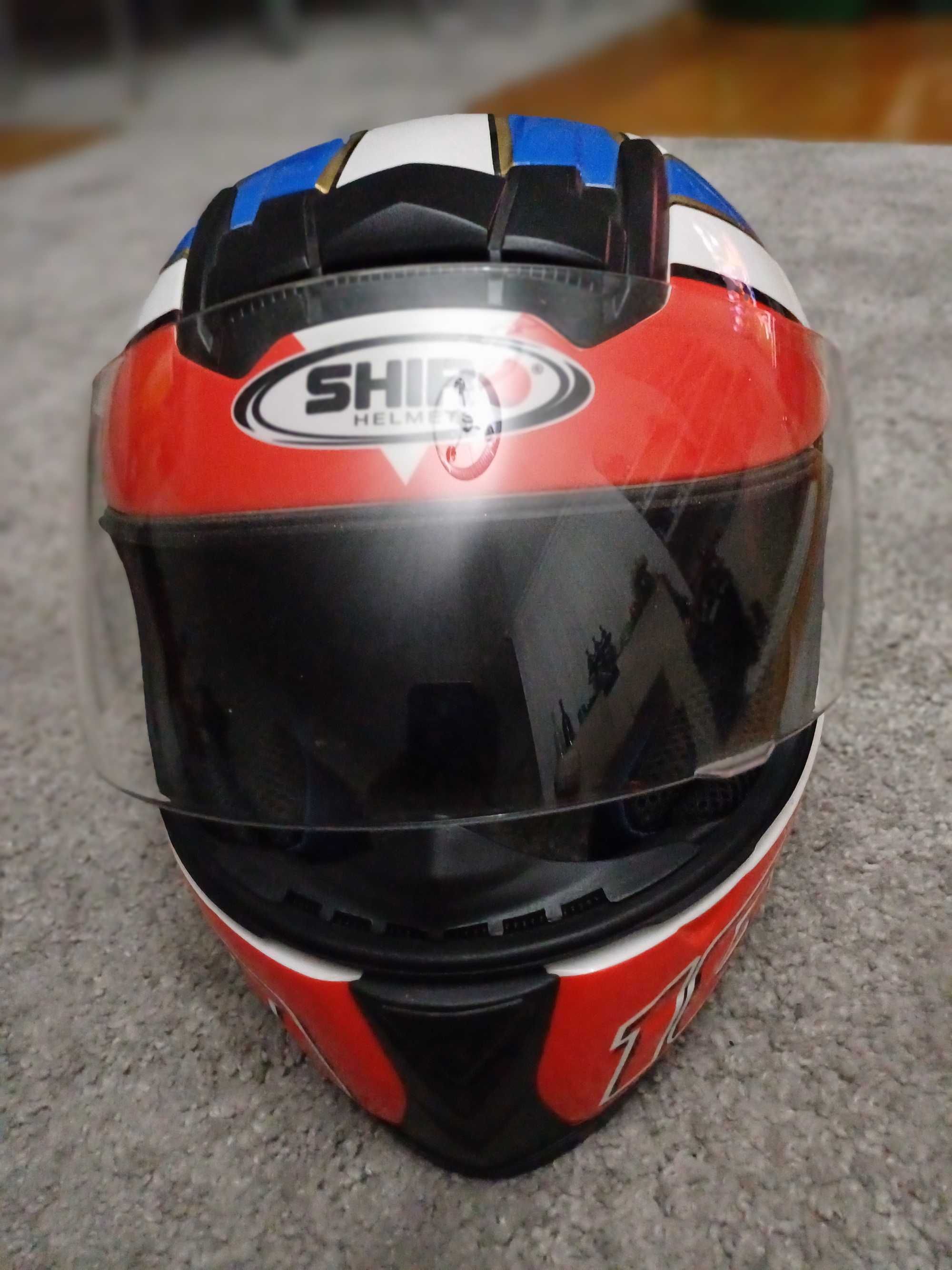 Cpacete criança Shiro