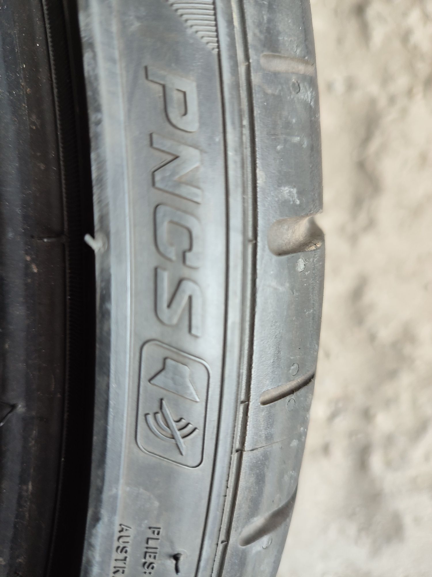 265.30.21 Pirelli 1шт лето БУ склад шины резина из Европы 30 R21 265