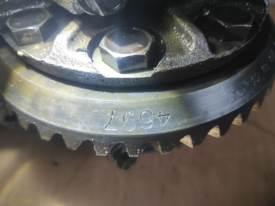 Полуось. Редуктор 2101