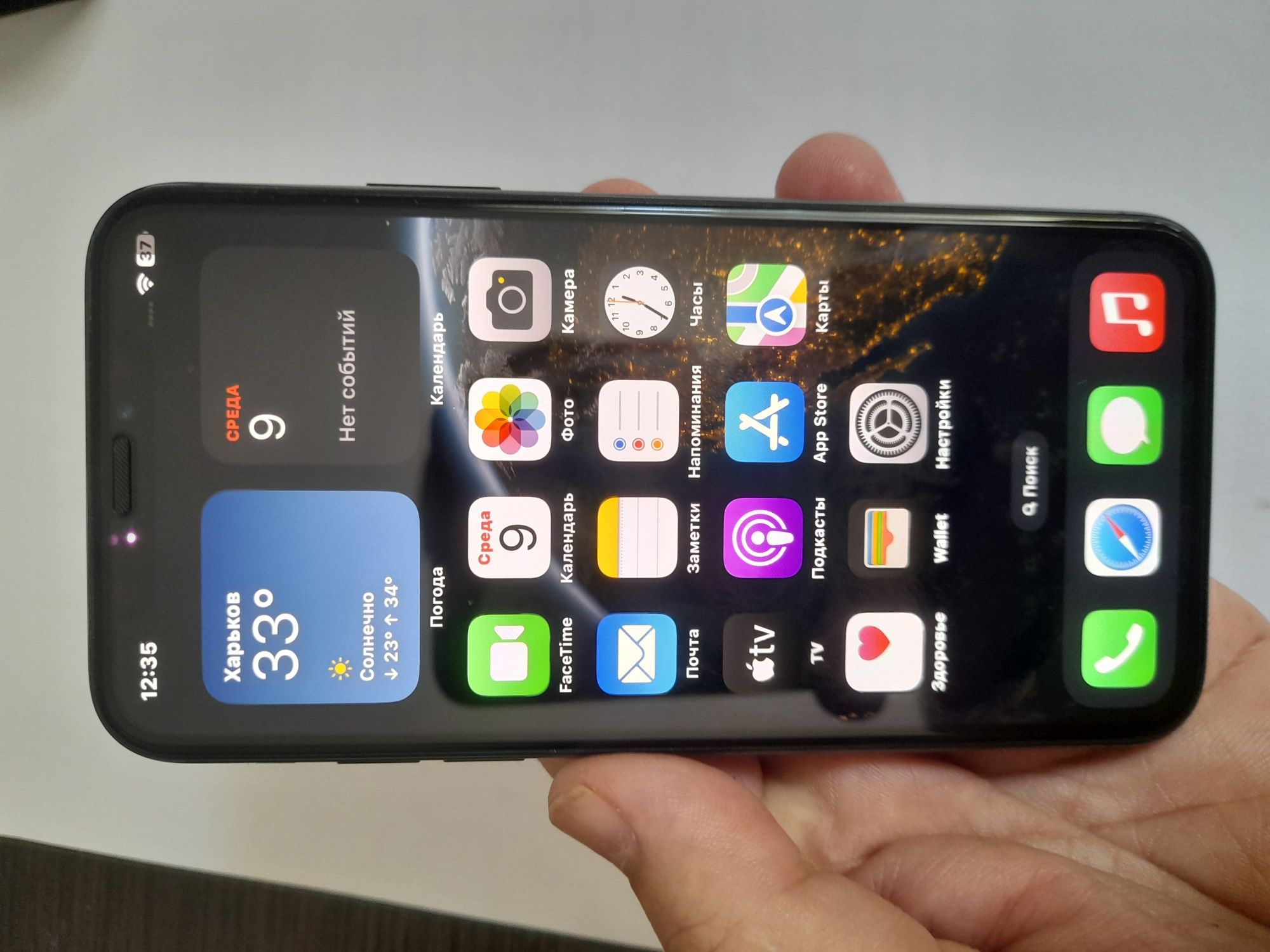 IPhone XS 64Gb в отличном состоянии
