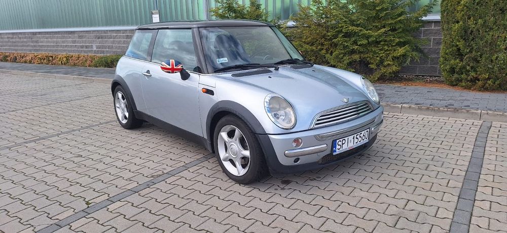 Mini Cooper 1.6 116km