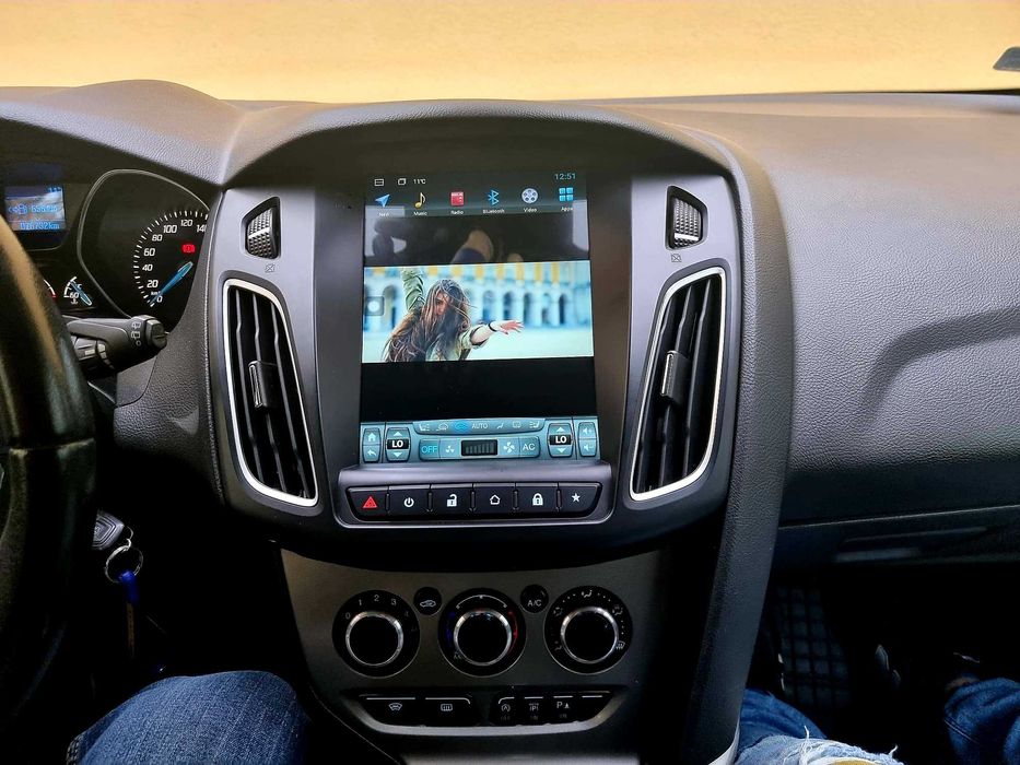 Radio 2 din android Focus 3 Tesla 6GB RAM Nawi,Bluetooth,DSP,Raty