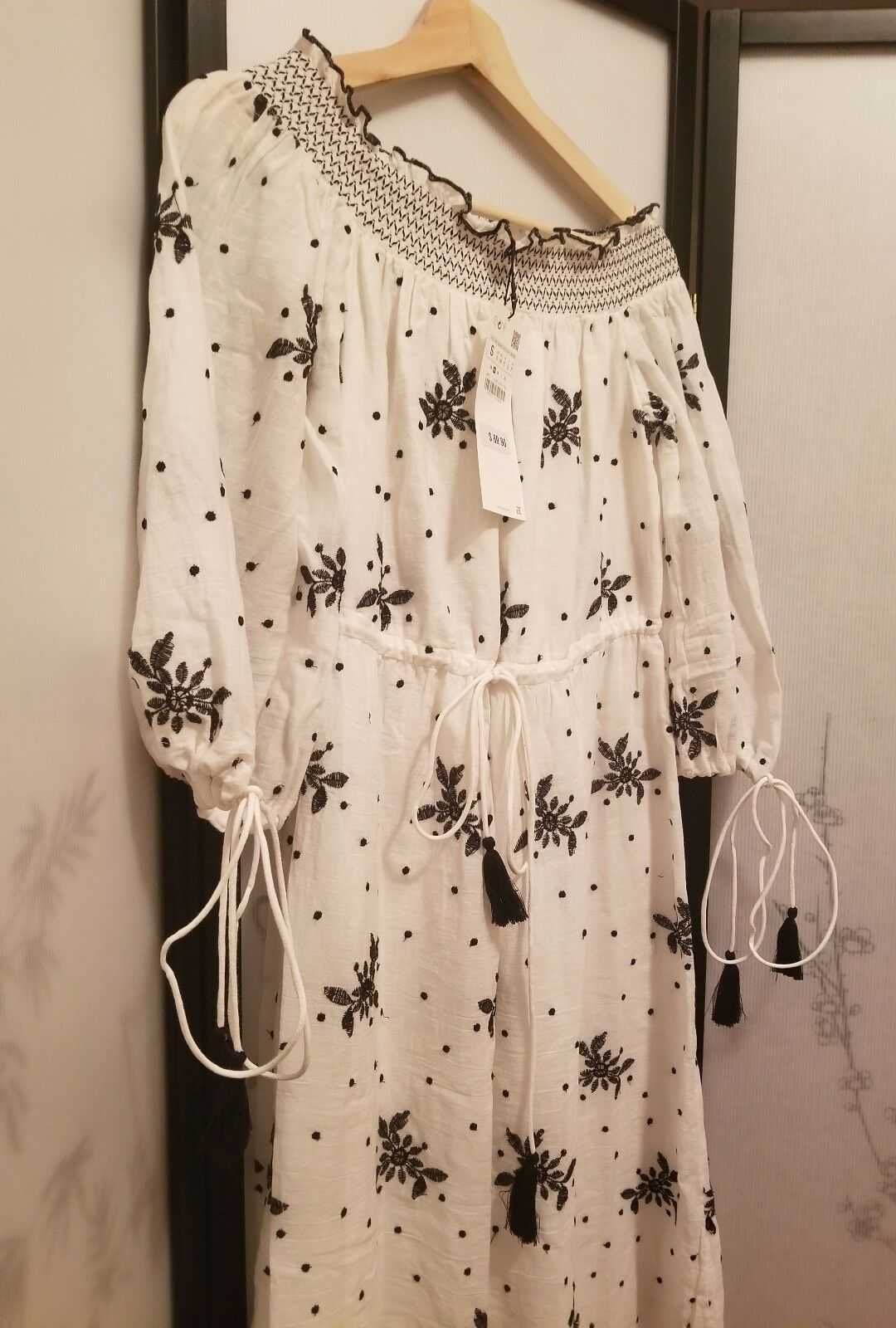 Zara sukienka z haftem xs