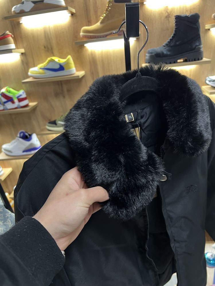 Куртка Supreme x Burberry Shearly Down Jacket Black Logo